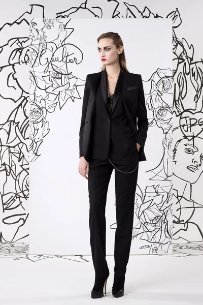 Look 25